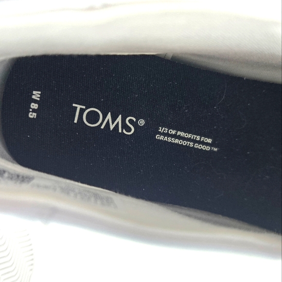 Toms Sneaker Booties NWOB - Picture 11 of 12